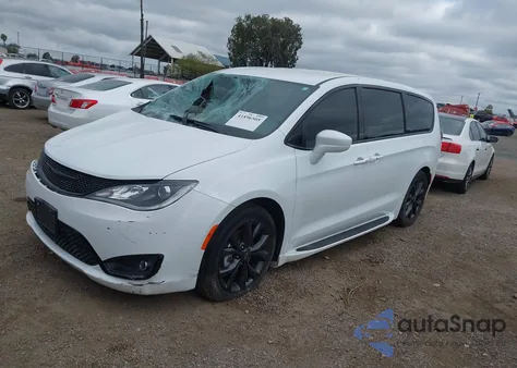 2019 Chrysler Pacifica Touring Plus from USA, damaged, VIN 2C4RC1FG4KR738580